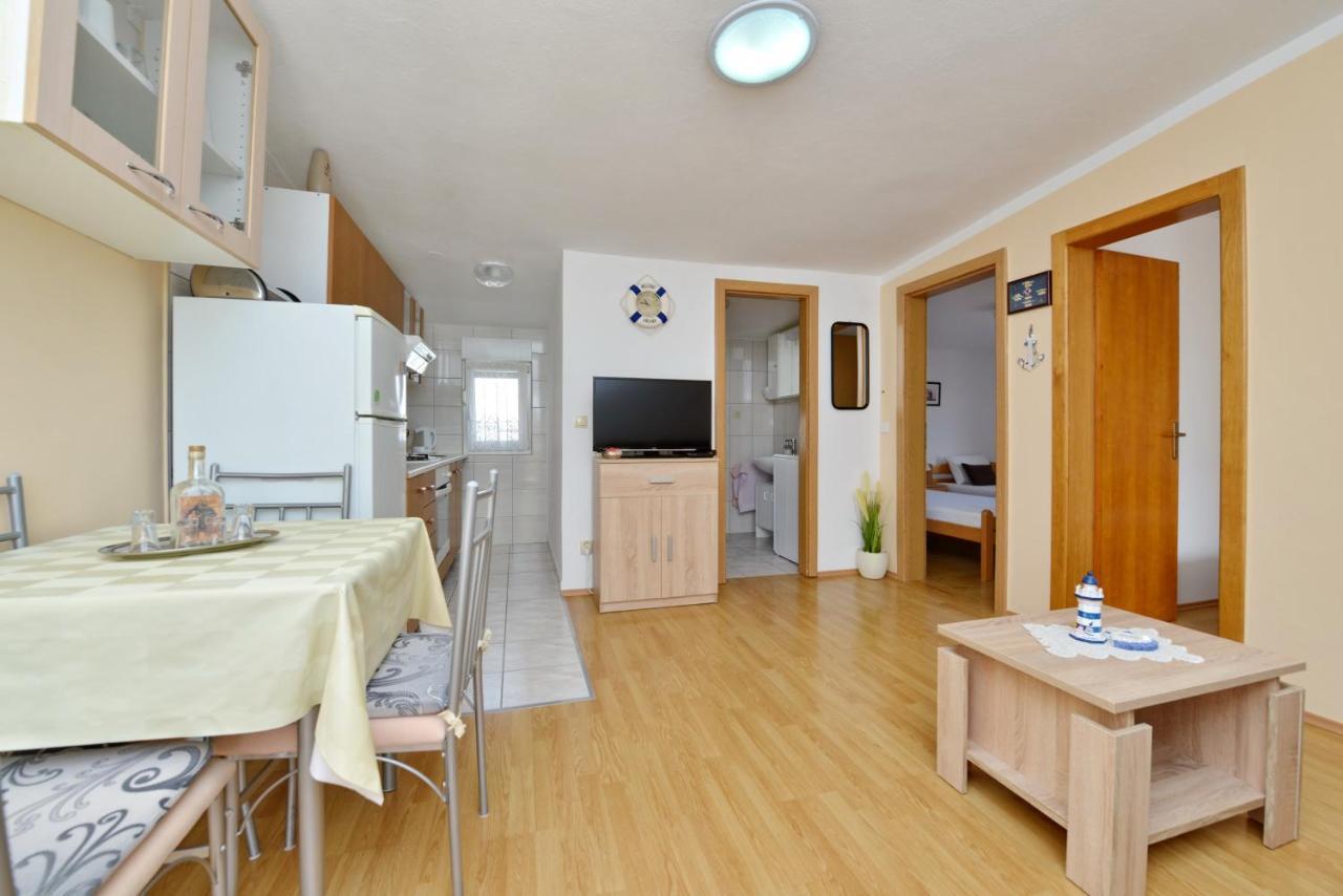 Apartment Nada Vir Esterno foto