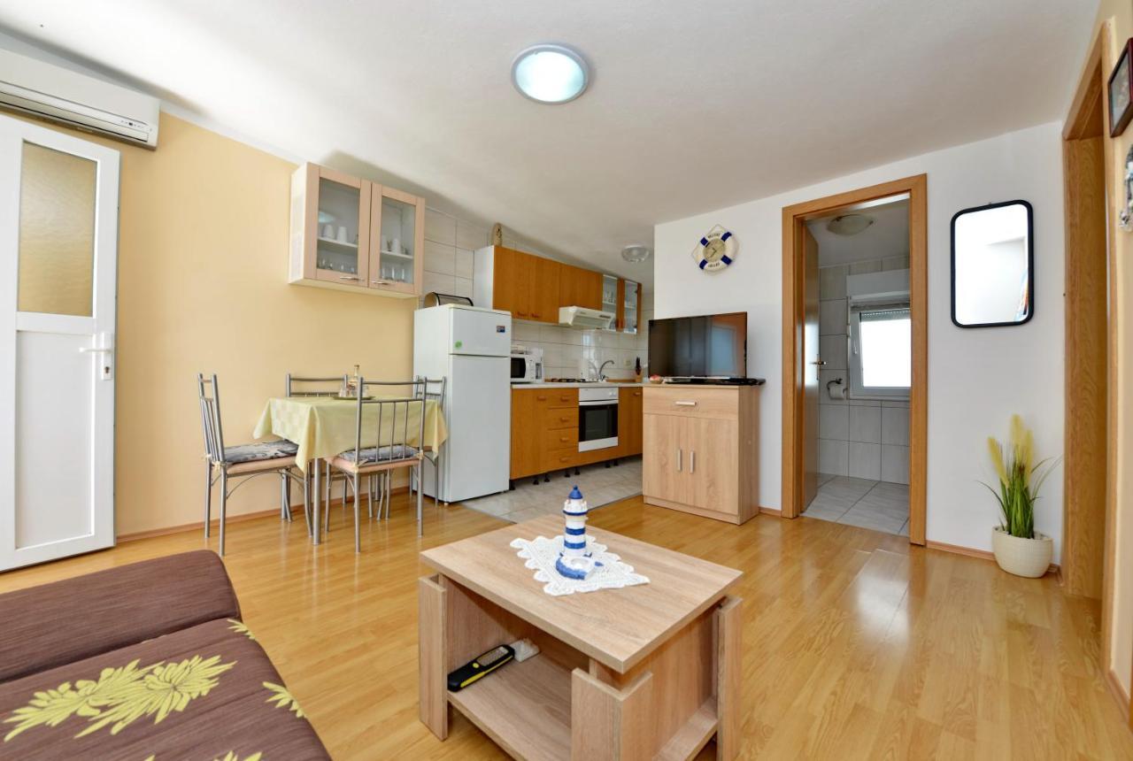 Apartment Nada Vir Esterno foto