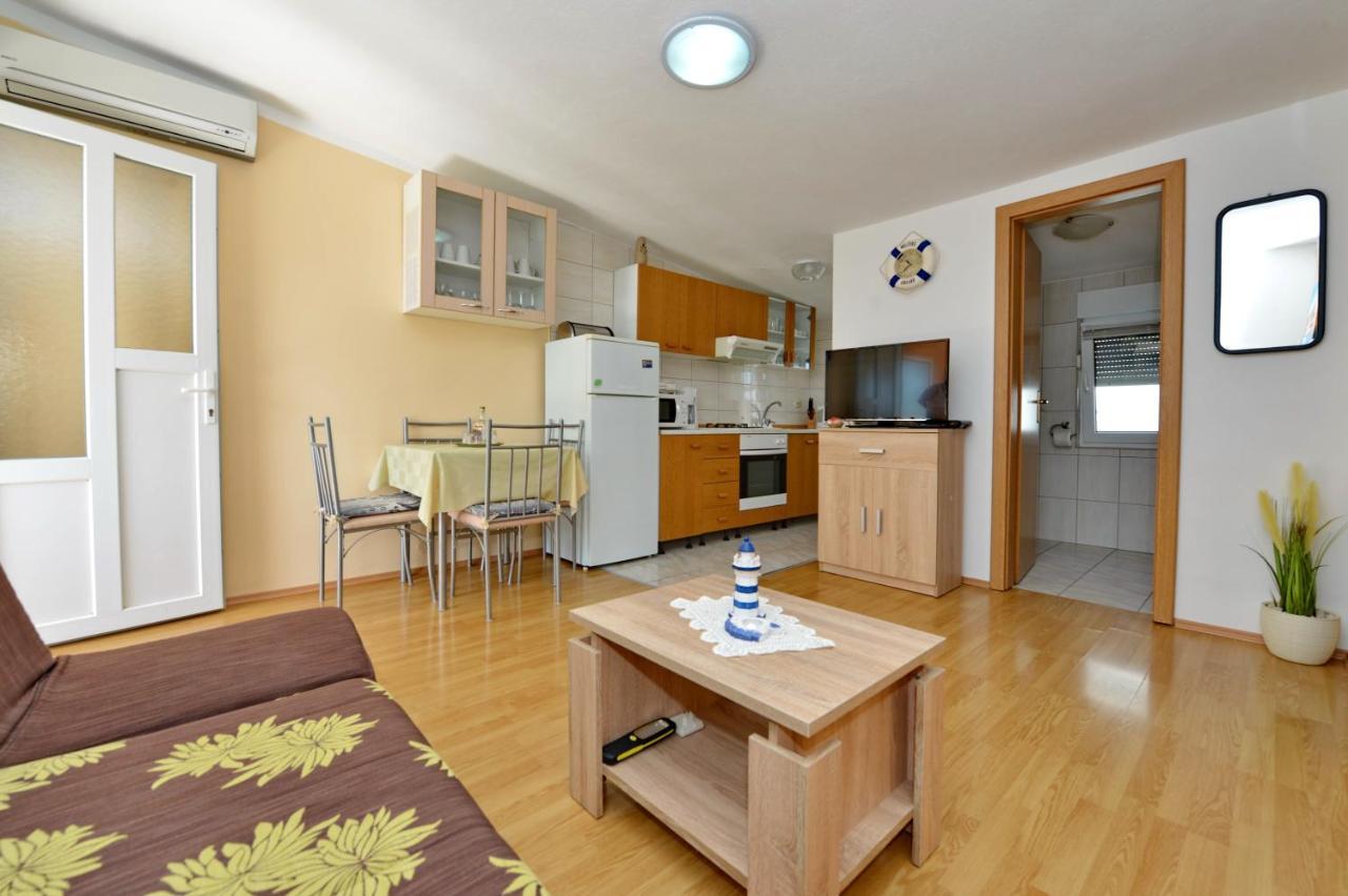 Apartment Nada Vir Esterno foto