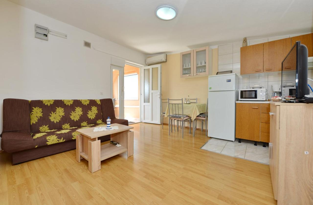 Apartment Nada Vir Esterno foto