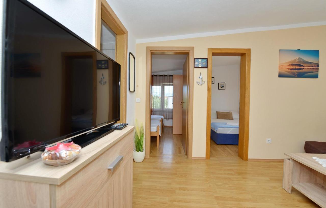 Apartment Nada Vir Esterno foto
