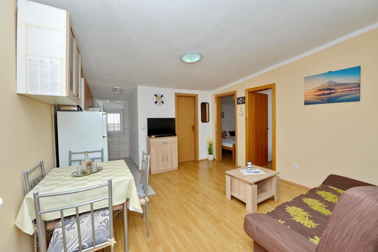 Apartment Nada Vir Esterno foto