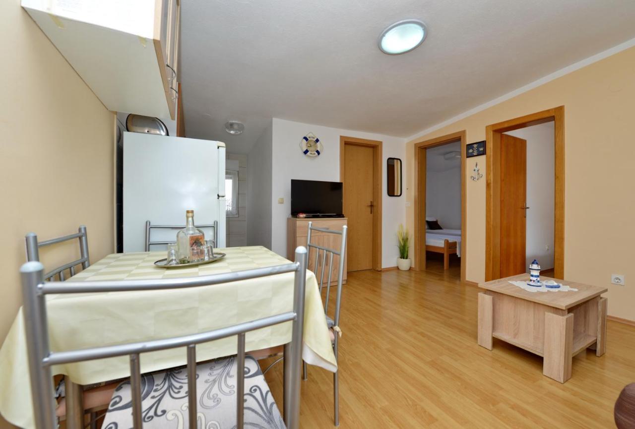 Apartment Nada Vir Esterno foto