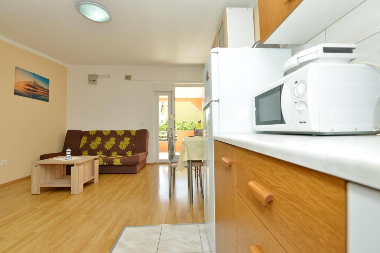 Apartment Nada Vir Esterno foto