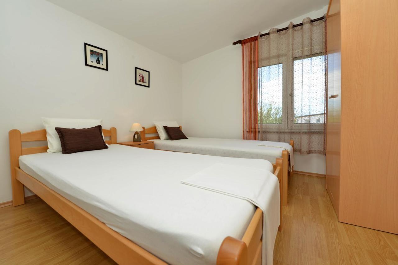 Apartment Nada Vir Esterno foto